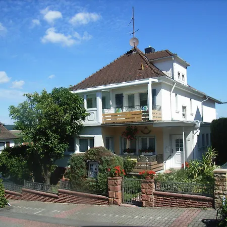 Hotel Schloessmann Garni Bad König