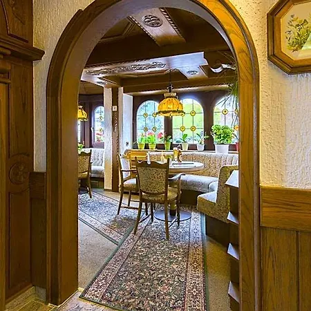 מלון Schloessmann Garni 3*