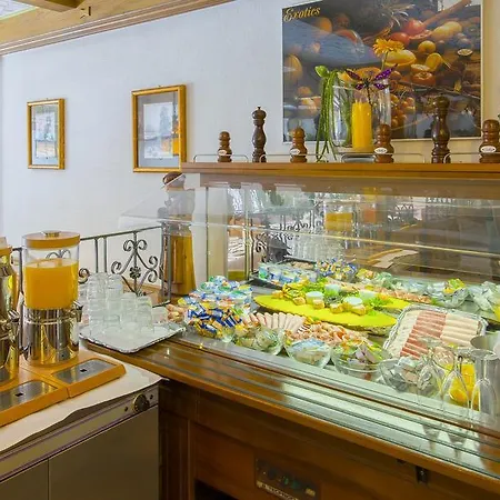 Schloessmann Garni Hotel Bad König