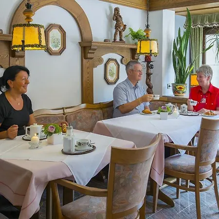 Hotel Schloessmann Garni